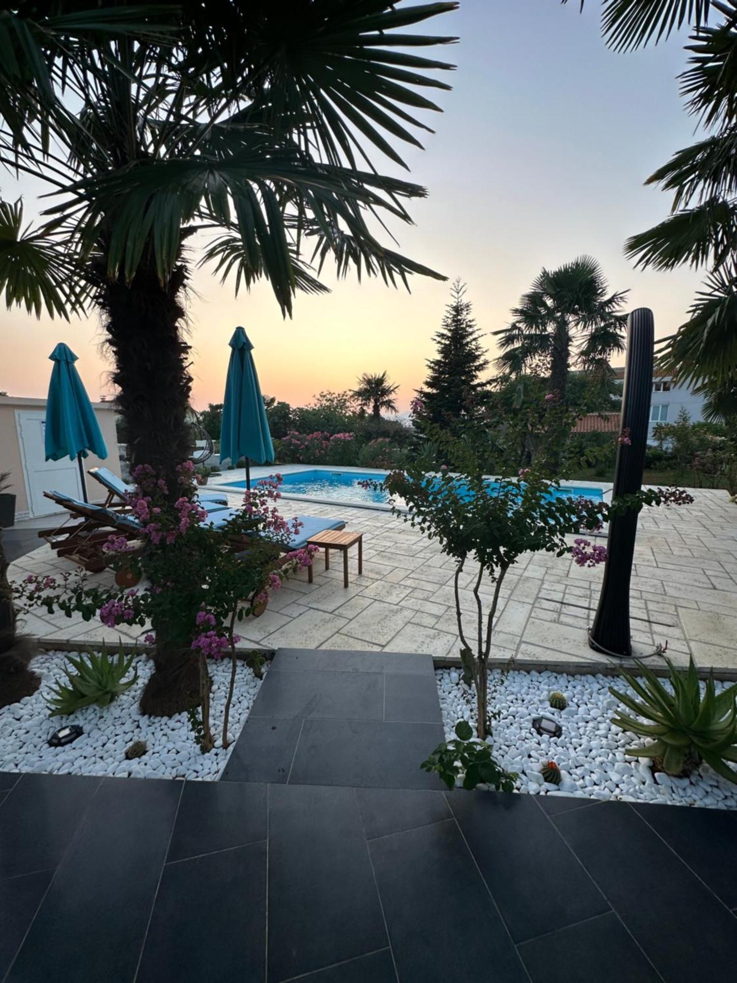 מאלינסקה Holiday House Serenity מראה חיצוני תמונה