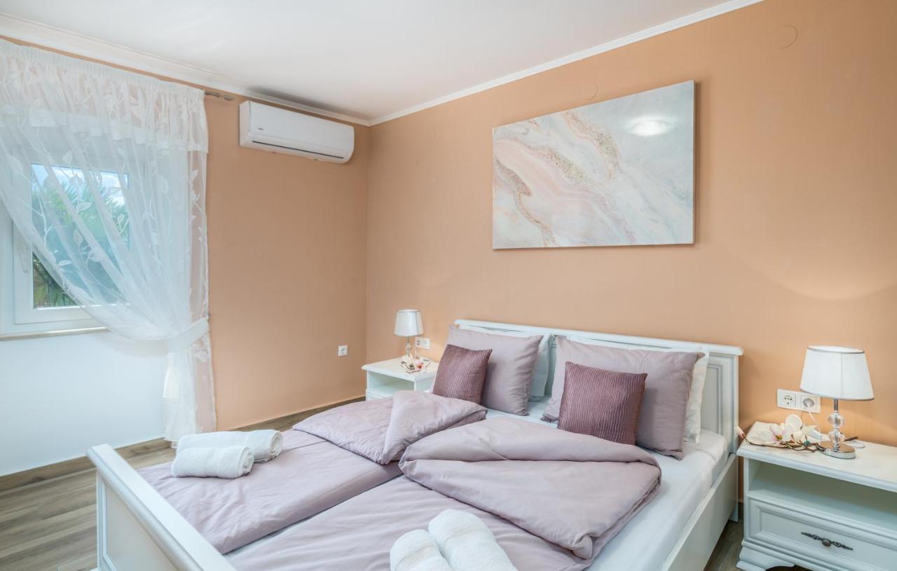 מאלינסקה Holiday House Serenity מראה חיצוני תמונה